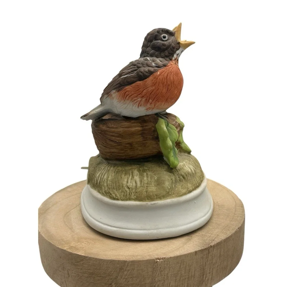 Vtg Gorham Bisque Porcelain Nesting Singing Birds Red Breasted Music Figurine